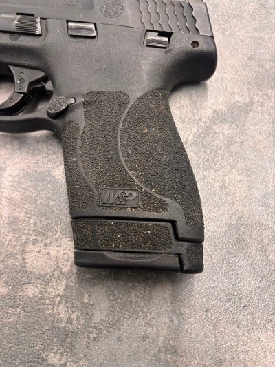 SMITH & WESSON M&P SHIELD M2.0 CRIMSON TRACE LASER 40 Smith & Wesson - Image 3 of 7