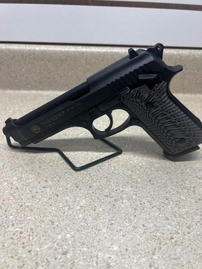 TAURUS PT 92 AF 9MM LUGER (9x19 PARA) - Image 1 of 5