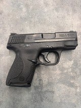 SMITH & WESSON M&P 40 SHIELD 40 Smith & Wesson - Image 1 of 6
