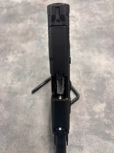 SMITH & WESSON M&P 40 SHIELD 40 Smith & Wesson - Image 4 of 6