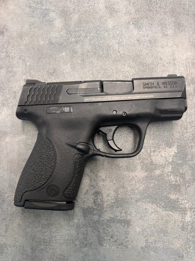 SMITH & WESSON M&P 40 SHIELD 40 Smith & Wesson - Image 1 of 6