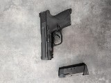 SMITH & WESSON M&P 40C 40 Smith & Wesson - Image 1 of 4