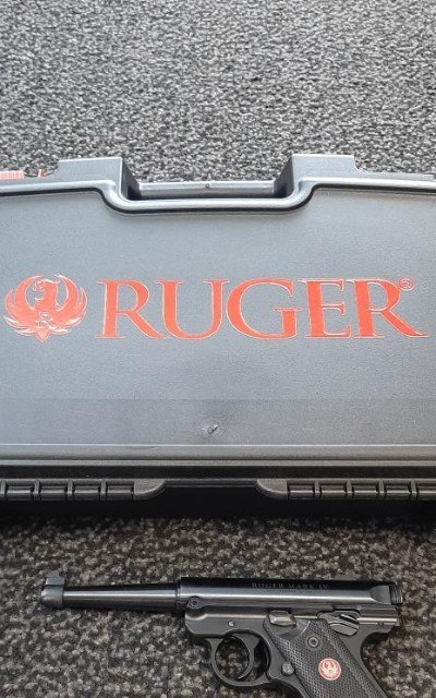 RUGER MARK IV .22 LR - Image 2 of 12