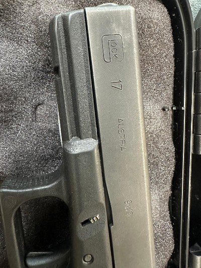 GLOCK 17 Gen 3 9MM LUGER (9x19 PARA) - Image 2 of 7