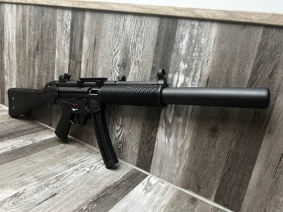 UMAREX HK MP5 RIFLE .22 LR - Image 6 of 7