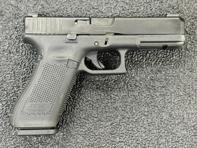GLOCK 17 GEN 5 9MM LUGER (9x19 PARA) - Image 4 of 8