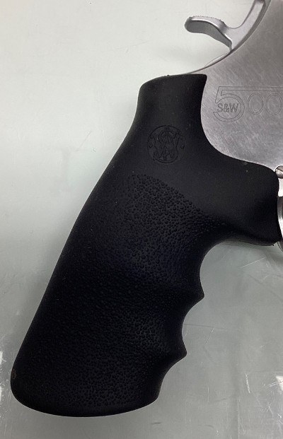 SMITH & WESSON 500 Magnum .500 S&W MAG - Image 7 of 21