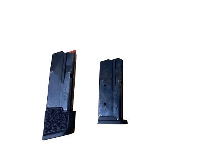SIG SAUER SIG P365 9MM LUGER (9x19 PARA) - Image 5 of 10