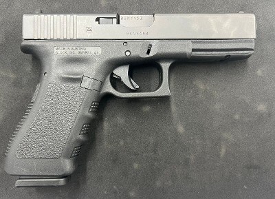 GLOCK 17 GEN 4 9MM LUGER (9x19 PARA) - Image 1 of 8