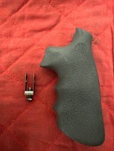 SMITH & WESSON 629 STEALTH HUNTER PERFORMANCE .44 MAGNUM - Image 10 of 13