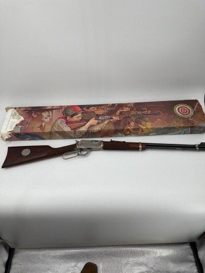 WINCHESTER 9422 XTR BOY SCOUTS OF AMERICA .22 S/L/LR - Image 1 of 4