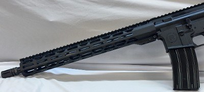 RADICAL FIREARMS RF-15 5.56X45MM NATO - Image 4 of 11