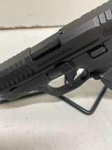 SMITH & WESSON BODYGUARD 2.0 .380 ACP - 9 of 12