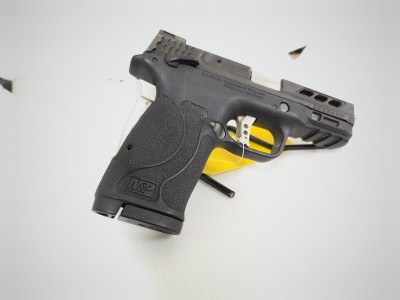 SMITH & WESSON 380 shield ez performance center .380 ACP - Image 7 of 8