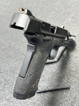 SMITH & WESSON M&P 380 SHIELD EZ M2.0 .380 ACP - Image 5 of 6