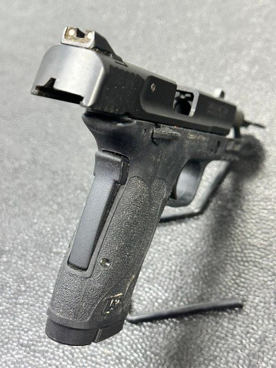 SMITH & WESSON M&P 380 SHIELD EZ M2.0 .380 ACP - Image 5 of 6