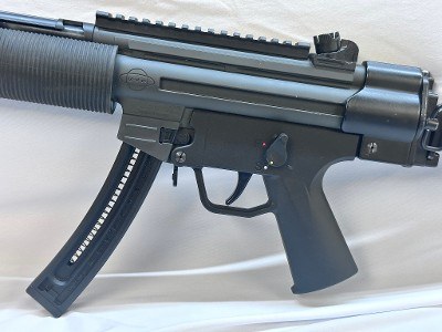 GSG GERMAN SPORTS GUNS 522 .22 LR - Image 3 of 9