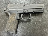 SIG SAUER SP2022 40 Smith & Wesson - Image 5 of 6