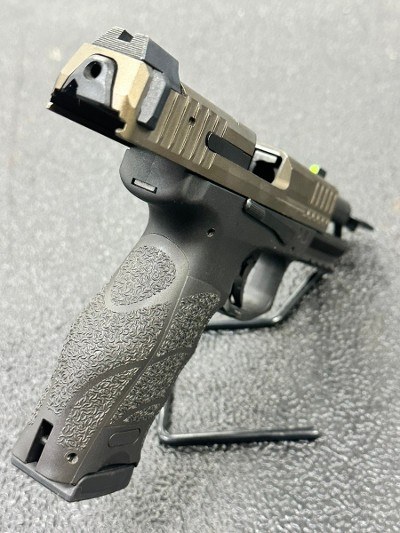 HECKLER & KOCH HK VP9 9MM LUGER (9x19 PARA) - Image 7 of 8