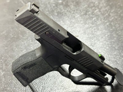 SIG SAUER P365 9MM LUGER (9x19 PARA) - Image 4 of 6