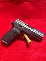 SIG SAUER P320 FULL SIZE 9MM LUGER (9x19 PARA) - Image 1 of 6