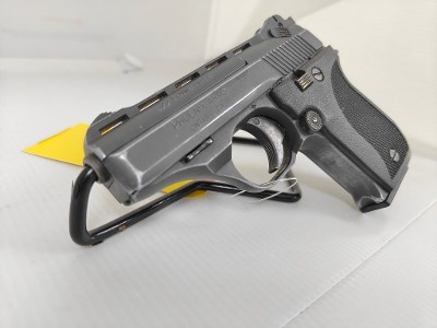 PHOENIX ARMS HP22 .22 LR - Image 2 of 6