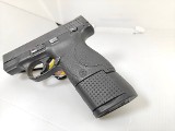 SMITH & WESSON M&P40 SHIELD MA COMPLIANT .40 S&W - Image 3 of 6