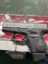 GLOCK 27 .40 S&W - Image 1 of 1