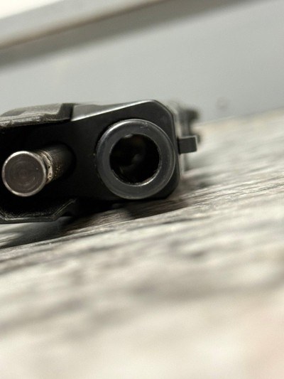 SMITH & WESSON M&P9 SHIELD .9mm - Image 6 of 7