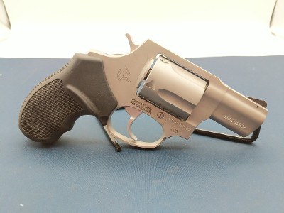 TAURUS 605 .38 SPL - Image 3 of 4