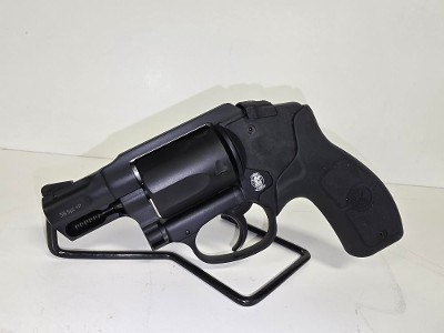 SMITH & WESSON BG38 .38 SPL +P - Image 1 of 6