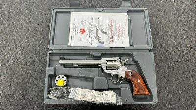 RUGER SINGLE-SIX 22 Winchester Magnum - Image 1 of 8