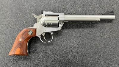 RUGER SINGLE-SIX 22 Winchester Magnum - Image 5 of 8