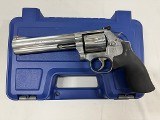 SMITH & WESSON MODEL 686-6 PLUS .357 MAG - Image 1 of 3