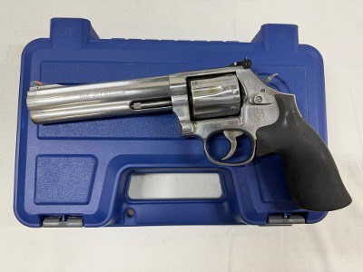 SMITH & WESSON MODEL 686-6 PLUS .357 MAG - Image 1 of 3