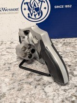 SMITH & WESSON M642 .38 S&W SPL. + P - Image 3 of 3