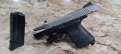 RUGER SR9C 9MM LUGER (9x19 PARA) - Image 6 of 8