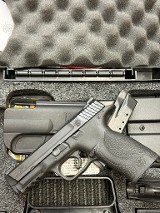 SMITH & WESSON M&P 40 .40 S&W - Image 3 of 3
