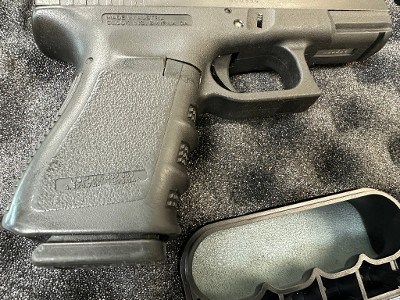 GLOCK G23 Gen 3 .40 S&W - Image 8 of 11