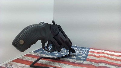 TAURUS 85 PROTECTOR POLYMER .38 SPL - Image 4 of 9