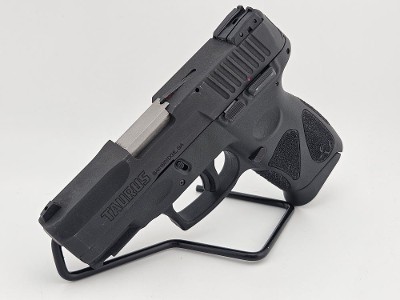 TAURUS G2C 40 Smith & Wesson - Image 1 of 4