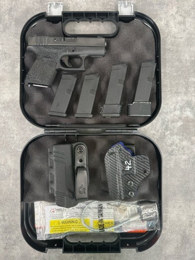 GLOCK 42 .380 ACP - Image 1 of 5