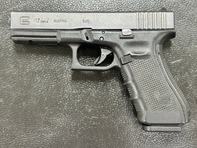 GLOCK 17 GEN 4 9MM LUGER (9x19 PARA) - Image 1 of 6
