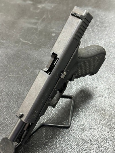 GLOCK 17 GEN 4 9MM LUGER (9x19 PARA) - Image 6 of 6