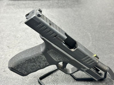 SPRINGFIELD ARMORY HELLCAT PRO 9MM LUGER (9x19 PARA) - Image 4 of 6