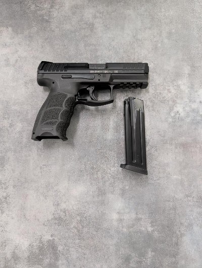 HECKLER & KOCH VP9 (M700009-A5) 9MM LUGER (9x19 PARA) - Image 1 of 5