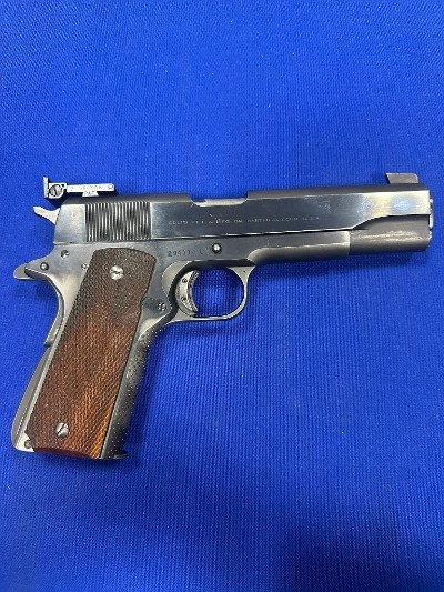 COLT 1911 GOVERNMENT .45 ACP - Image 1 of 13