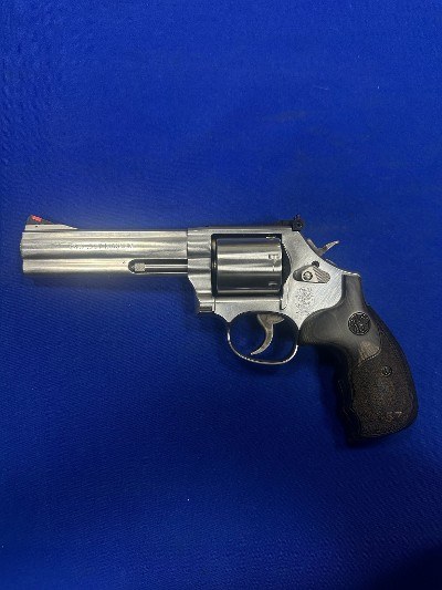 SMITH & WESSON MODEL 686-6 PLUS .357 MAG - Image 2 of 5