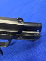 SMITH & WESSON M&P 9 M2.0 COMPACT 9MM LUGER (9x19 PARA) - Image 4 of 6