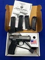 RUGER SR9C 9MM LUGER (9x19 PARA) - Image 3 of 6